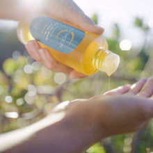 Load image into Gallery viewer, Malibu Made Glow Oil