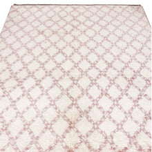 Load image into Gallery viewer, Fleur Moroccan Rug